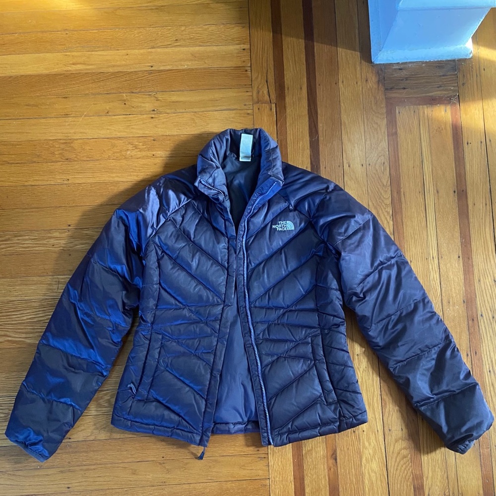 Women’s small North Face Puffer